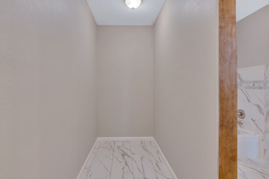 More Photos Of 7405 E County Road 110, Midland Land For Sale