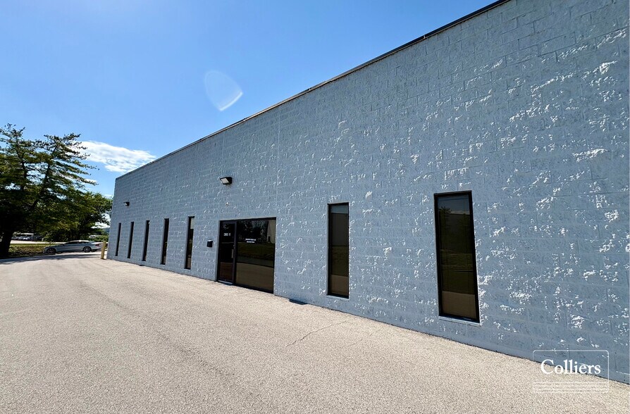 Primary Photo Of 4132 Shoreline Dr, Earth City Warehouse For Lease