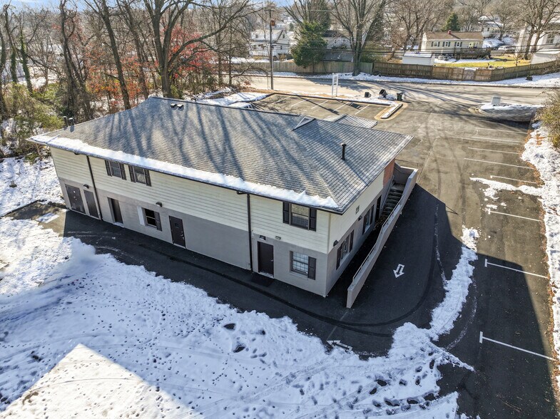 More Photos Of 1502 Featherstone Rd, Woodbridge Medical For Sale