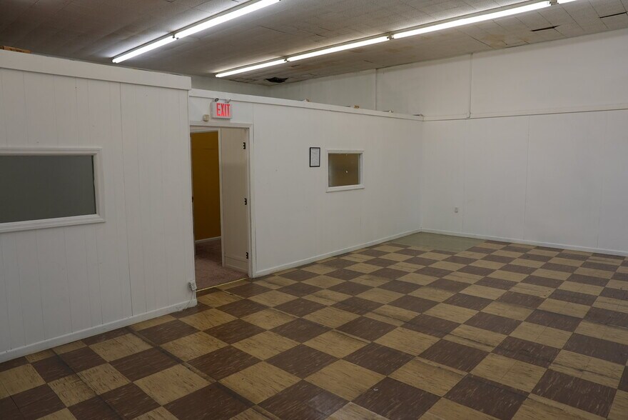 More Photos Of 1214 Union St, Spartanburg Storefront For Lease