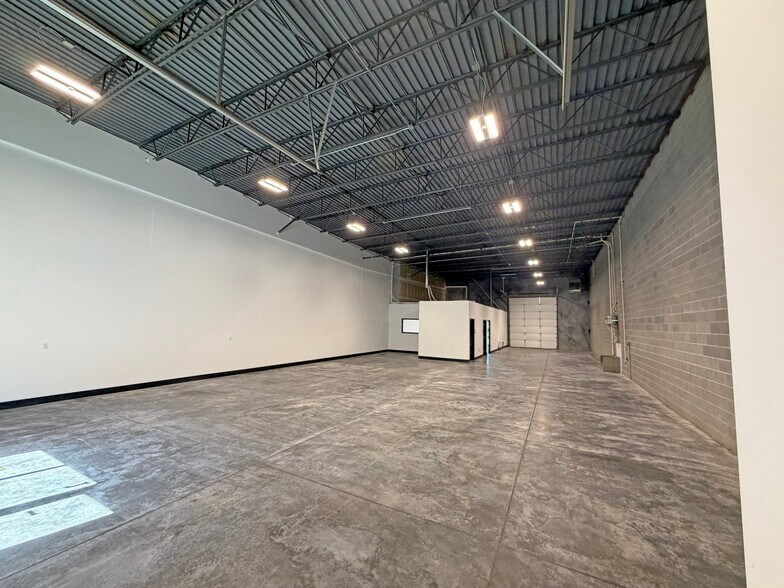 More Photos Of 1901 W 2425 S, Woods Cross Manufacturing For Lease