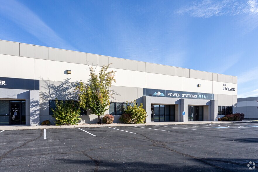 More Photos Of 3738 W 2340 S, Salt Lake City Light Manufacturing For Lease