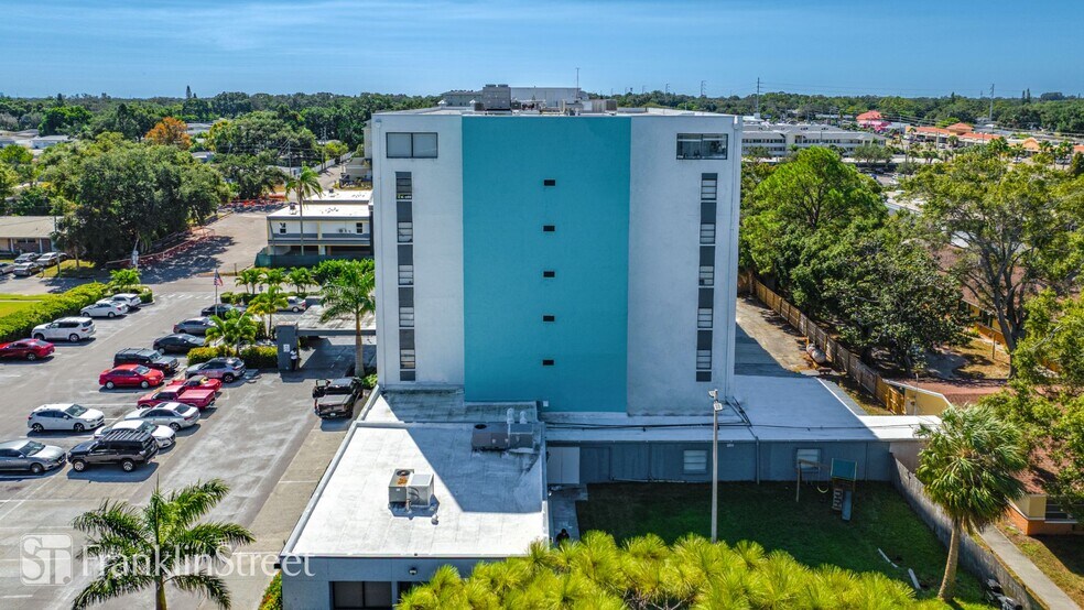 More Photos Of 1520 Jeffords St, Clearwater Apartments For Sale