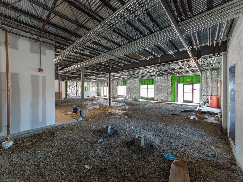 More Photos Of 208 Charlotte Hwy, Asheville Medical For Sale