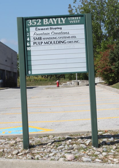 More Photos Of 352 Bayly St W, Ajax Warehouse For Lease