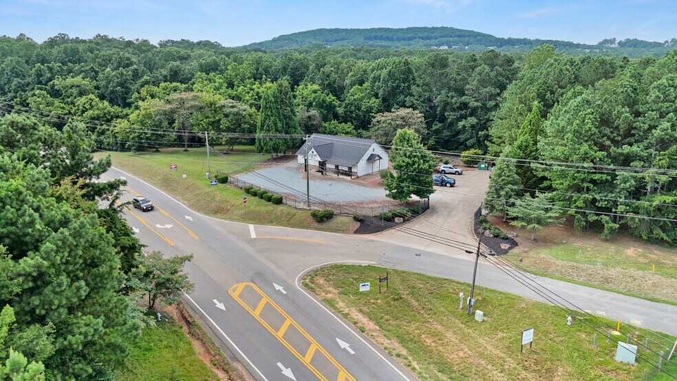 More Photos Of 100 Pearidge Rd, Canton Freestanding For Sale