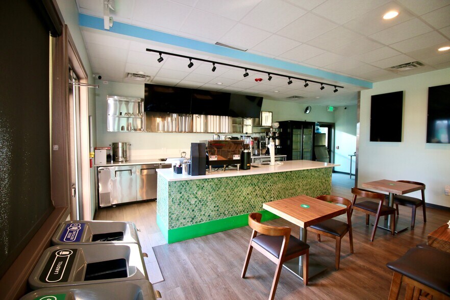 More Photos Of 12634 Indore Pl, Littleton Restaurant For Sale