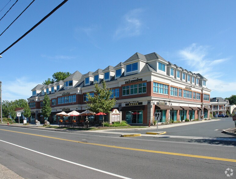 More Photos Of 124 Hebron Ave, Glastonbury Office For Lease