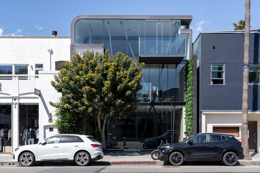 Primary Photo Of 1511 Abbot Kinney Blvd, Venice Storefront Retail Residential For Lease