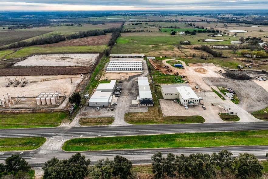 More Photos Of 2762 State Highway 21 E, Caldwell Warehouse For Lease