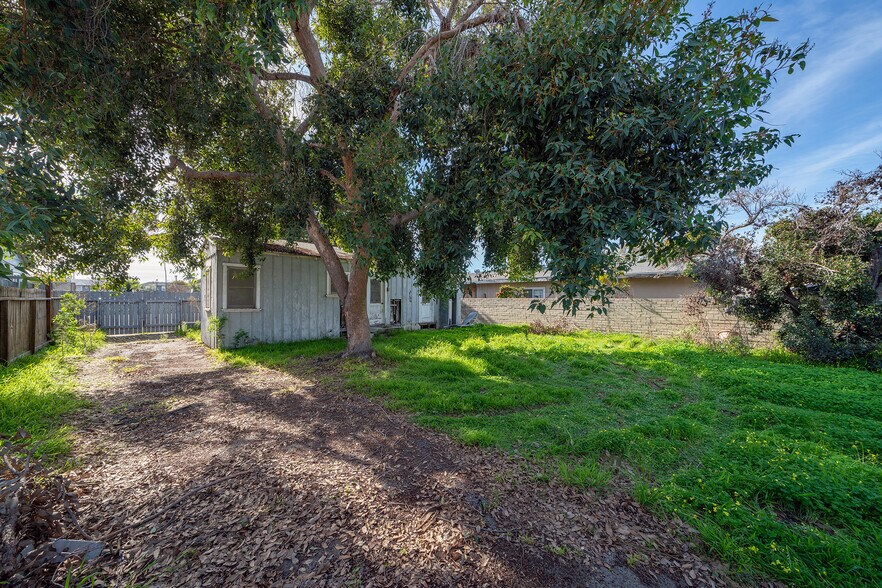 More Photos Of 132 E 19th St, Costa Mesa Land For Sale