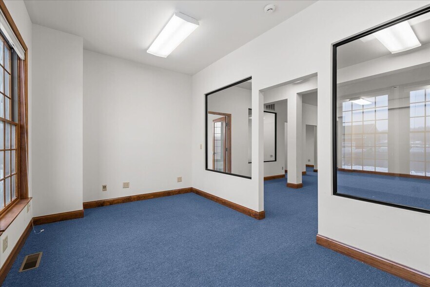 More Photos Of 100 Egbertson Rd, Campbell Hall Loft Creative Space For Lease