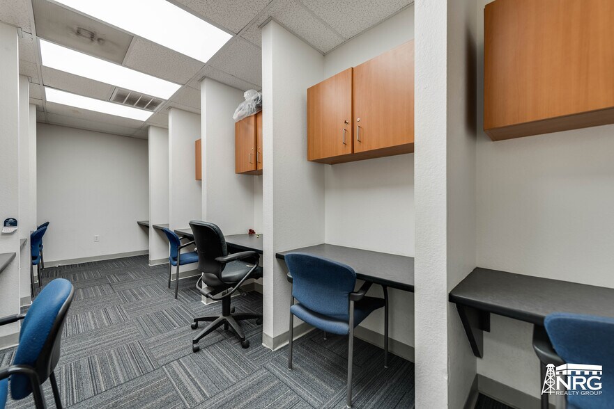 More Photos Of 3705 W Wall St, Midland Industrial For Sale