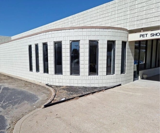 Primary Photo Of 6201-6240 Raytown Tfwy, Raytown Unknown For Lease