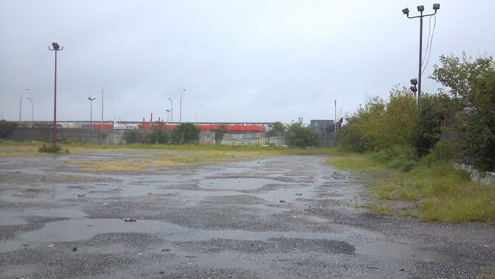 More Photos Of 1143 Shepherd Ave, Brooklyn Land For Lease