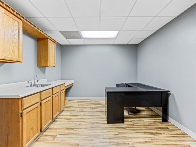 More Photos Of 2159 Hendersonville Rd, Arden Medical For Lease