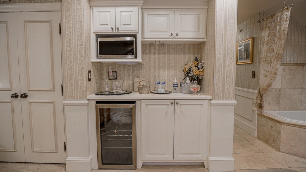 More Photos Of 118 S 300 W, Heber City Hospitality For Sale