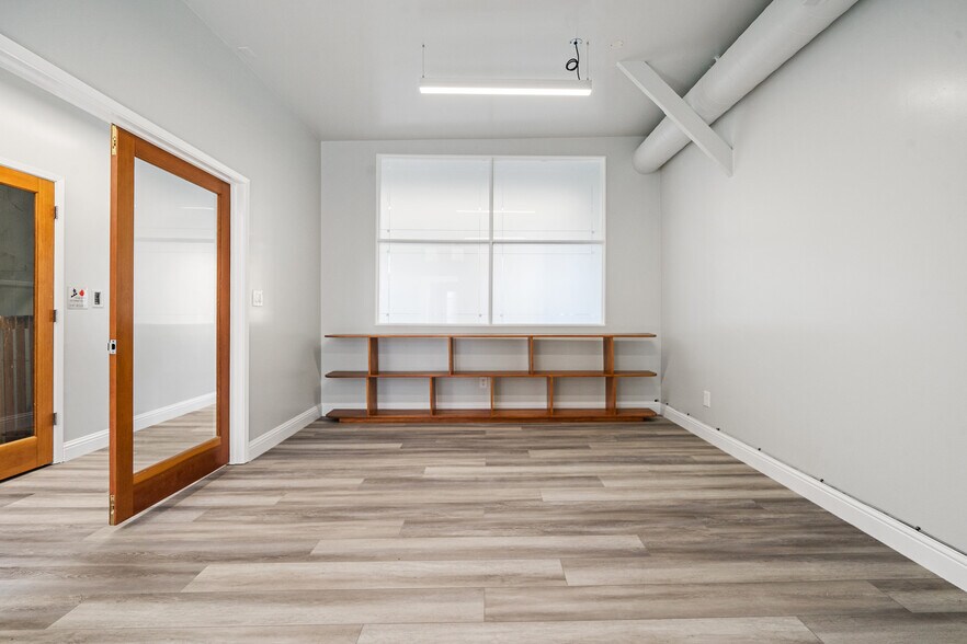 More Photos Of 443 Tehama St, San Francisco Loft Creative Space For Sale