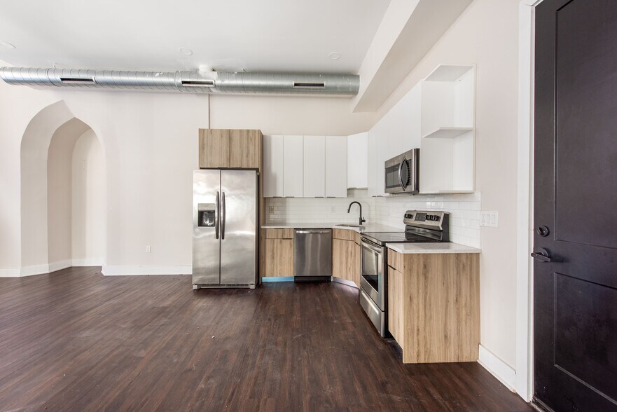 More Photos Of 5250 Wayne Ave, Philadelphia Apartments For Sale