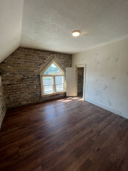 More Photos Of 111 E 300 S, Spanish Fork Convenience Store For Lease