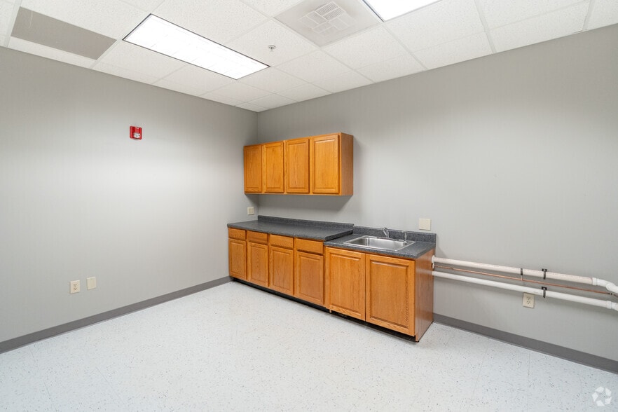 More Photos Of 1822 E Highway 54, Durham Office For Lease