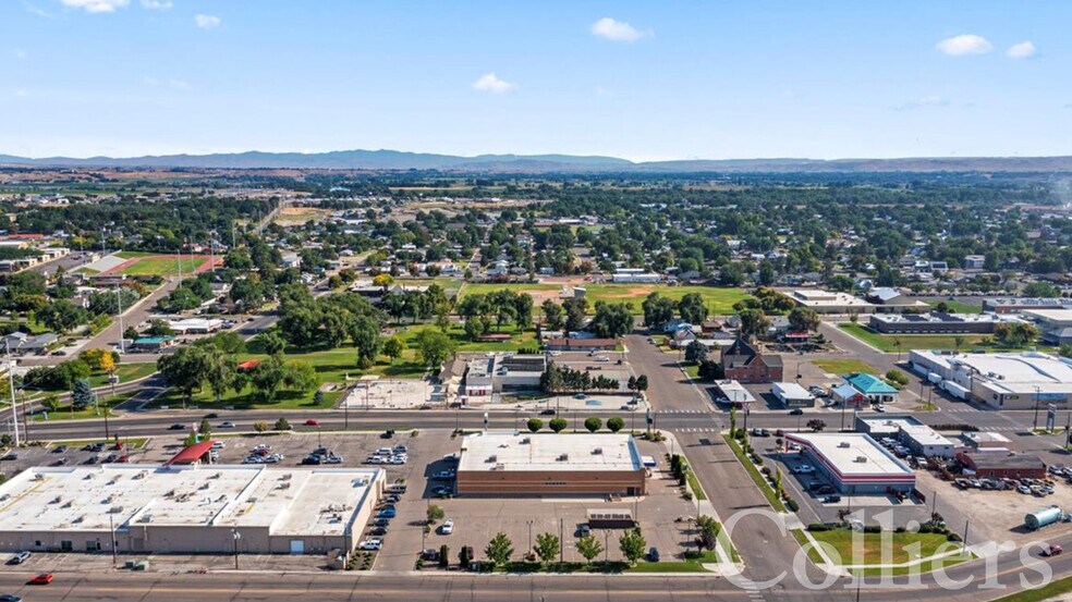 More Photos Of 728 SW 4th Ave, Ontario Drugstore For Sale