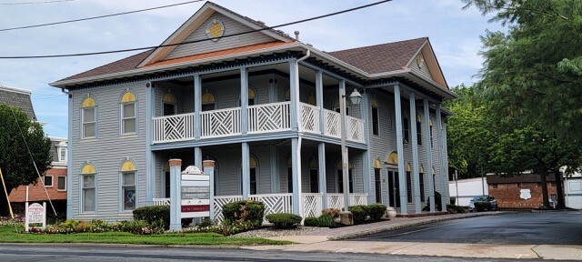 Primary Photo Of 34 Green St, Woodbridge Office For Lease