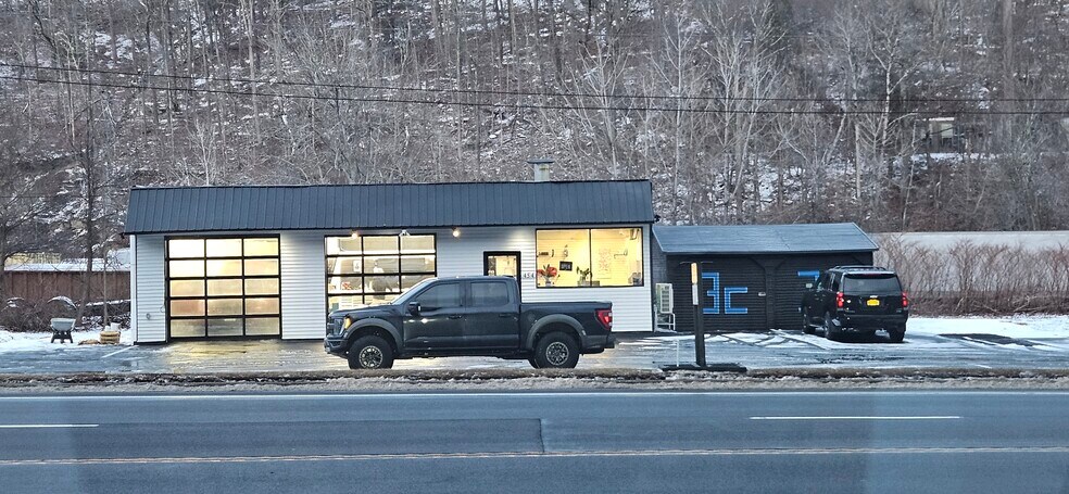 More Photos Of 454 State Route 28, Kingston Freestanding For Lease