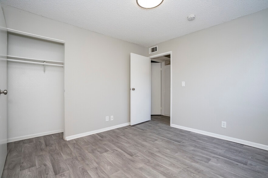 More Photos Of 117 S Avenue 64, Los Angeles Apartments For Sale