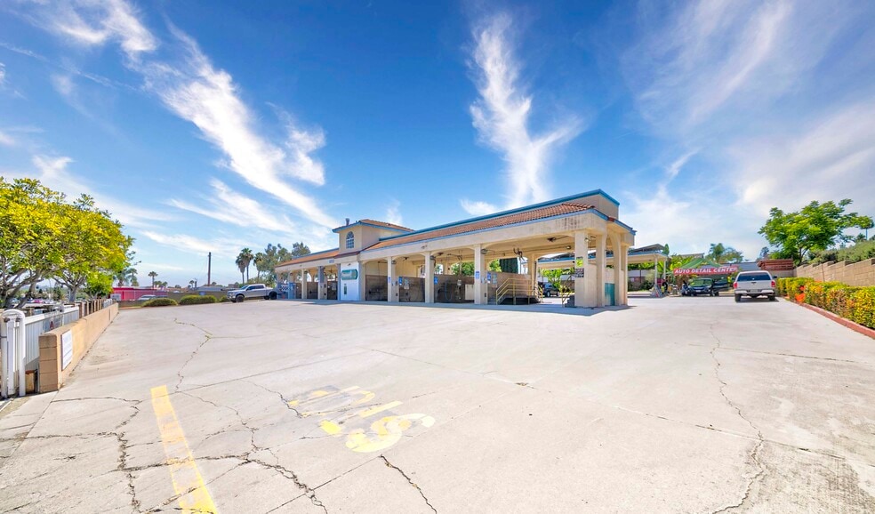 More Photos Of 1352 N Santa Fe Ave, Vista Carwash For Sale