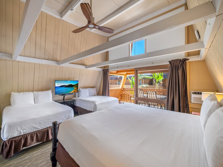 More Photos Of 1300 Kamehameha V Hwy, Kaunakakai Hotel For Sale