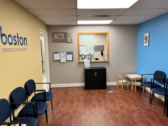 More Photos Of 20 Hope Ave, Waltham Medical For Lease
