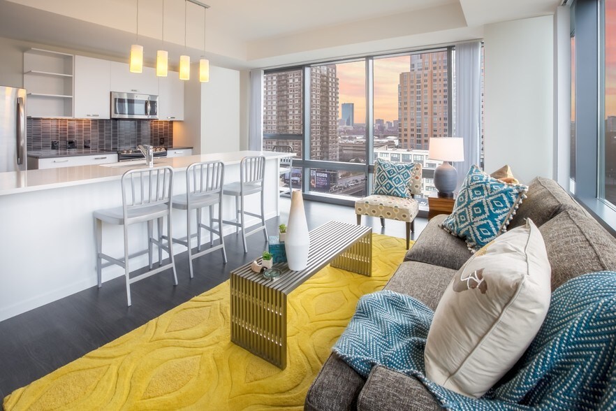 More Photos Of 20 Child St, Cambridge Apartments For Lease