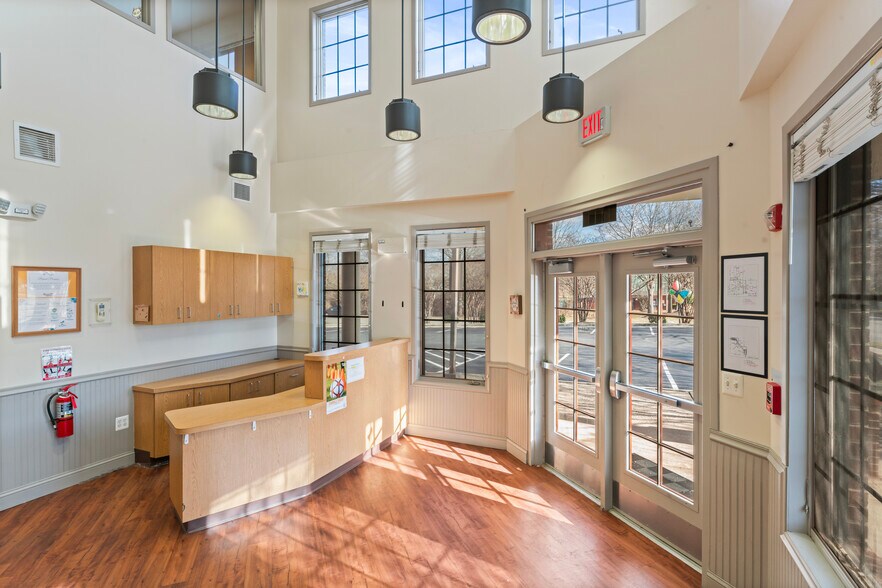 More Photos Of 42851 Smallwood Ter, Chantilly Daycare Center For Sale