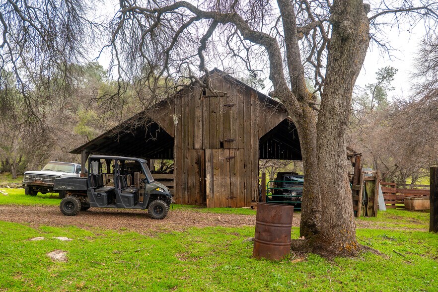 More Photos Of Skunk Gulch Rd, Vallecito Land For Sale