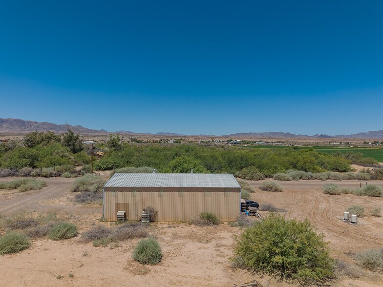 More Photos Of 9512 S Evans Ln, Mohave Valley Warehouse For Sale