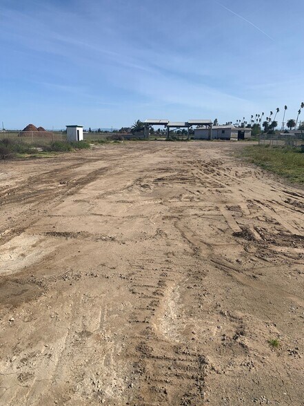 More Photos Of 24148 Robertson Blvd, Chowchilla Industrial For Sale