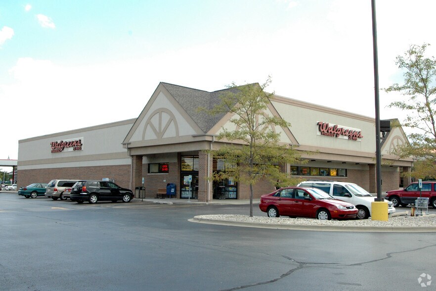 More Photos Of 404-466 Nelson Rd, New Lenox Unknown For Lease