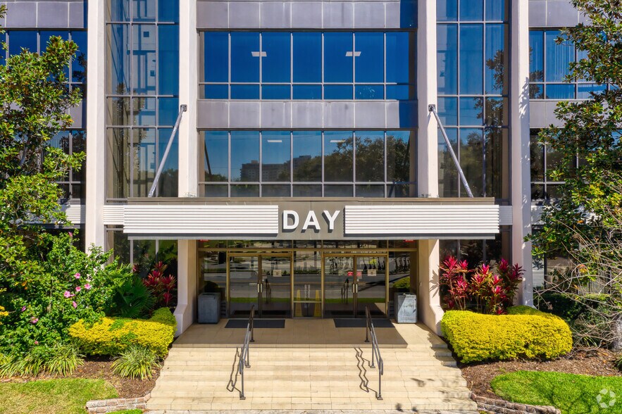 More Photos Of 605 E Robinson St, Orlando Office For Lease