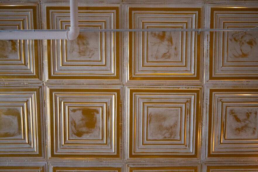 More Photos Of 142 N Jackson St, Athens General Retail For Sale