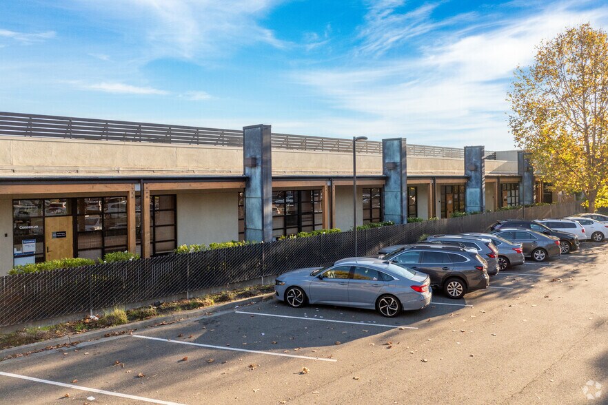 Primary Photo Of 13939 E 14th St, San Leandro Medical For Lease