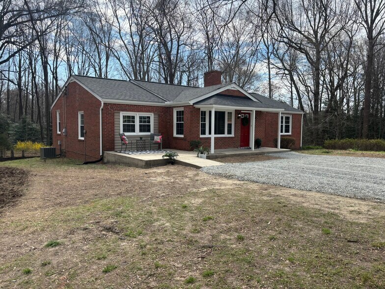 More Photos Of 500 Sharon Rd, King William Office Residential For Sale