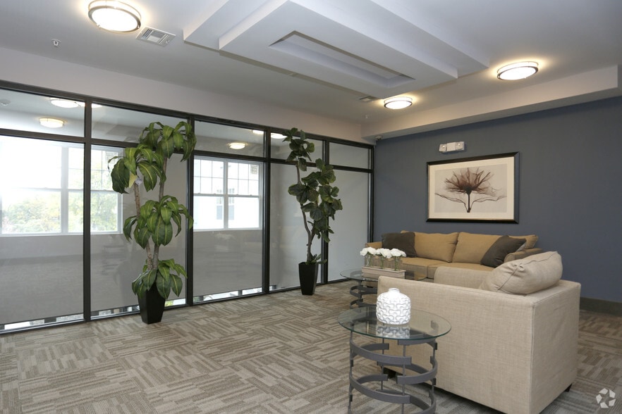 More Photos Of 200-202 Schley St, Garfield Apartments For Sale