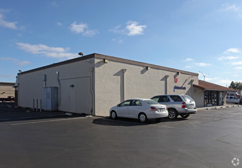 More Photos Of 6231-6255 Pacific Ave, Stockton Unknown For Lease