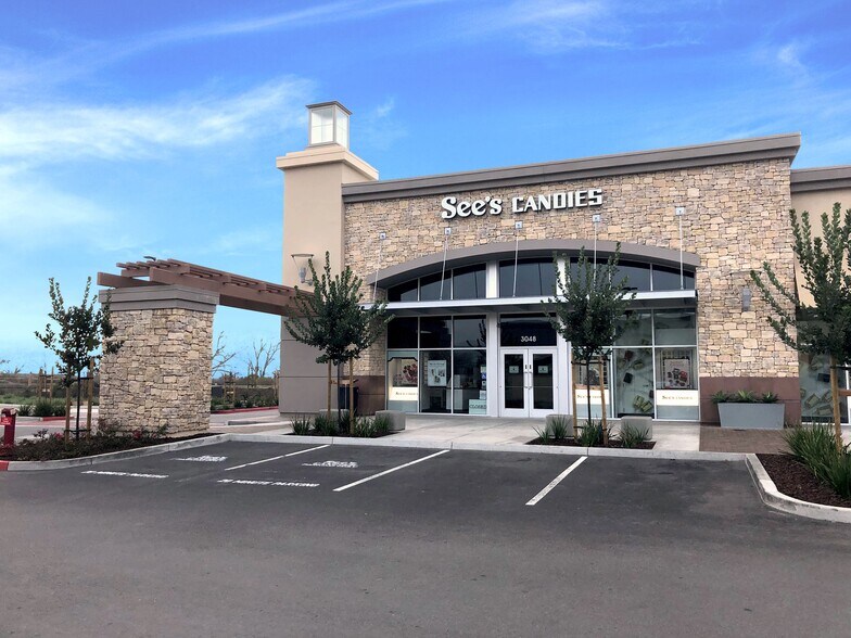 More Photos Of 3048-3090 W Jack London Blvd, Livermore Unknown For Lease
