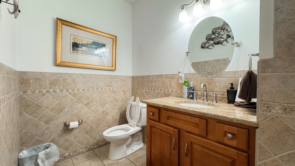 More Photos Of 2601 Colley Ave, Norfolk Warehouse For Lease