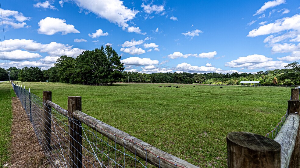 More Photos Of Tuten Road, Round O Land For Sale