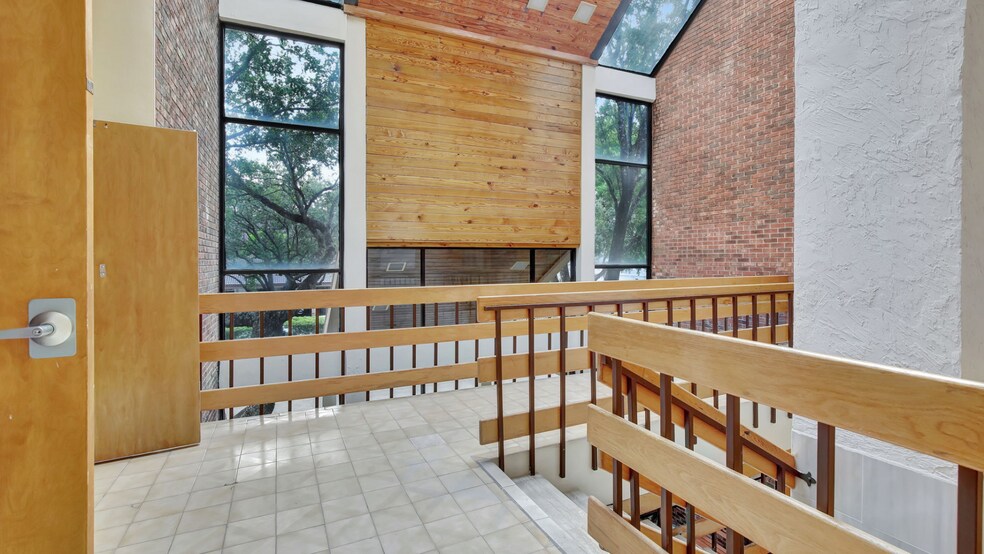 More Photos Of 7050 NW 4th St, Plantation Medical For Sale