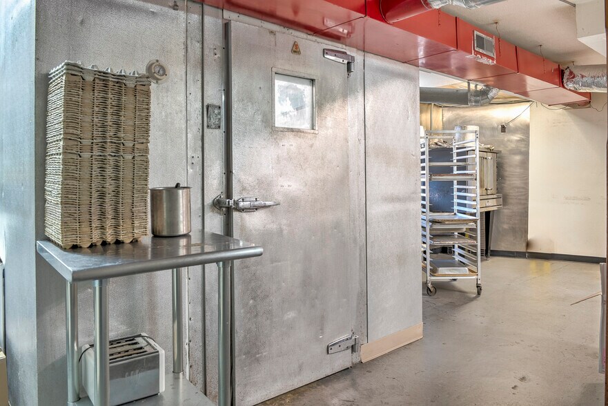 More Photos Of 10 NH Route 12 S, Fitzwilliam Restaurant For Sale