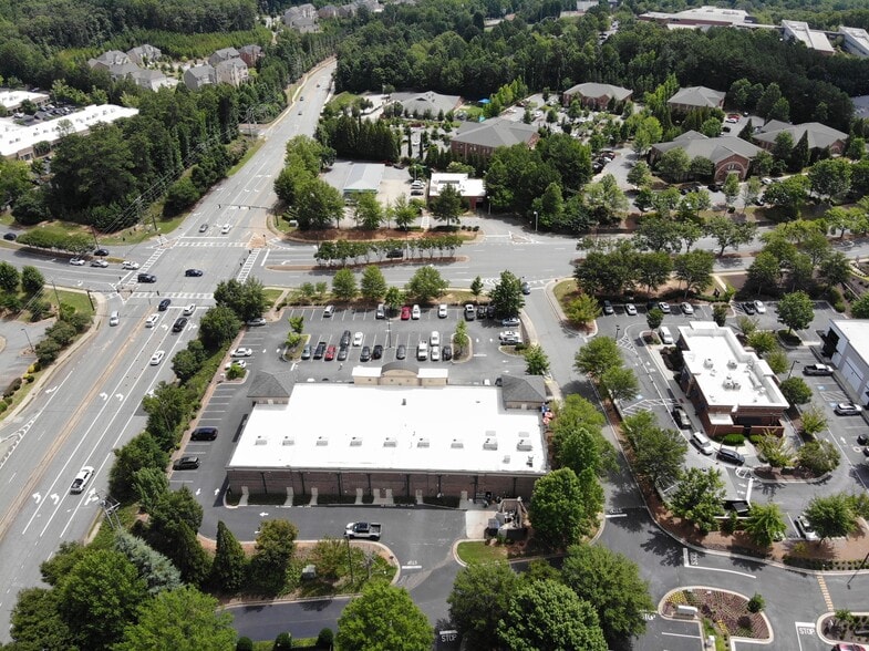 More Photos Of Shops at North Point, Alpharetta Freestanding For Lease